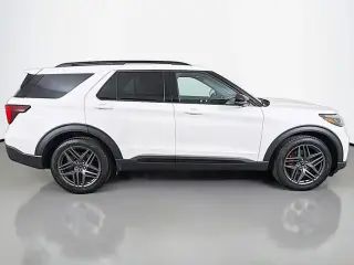 Ford Explorer 2025 AWD ST SUV 4 puertas