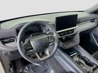 Ford Explorer 2025 AWD ST SUV 4 puertas