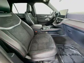 Ford Explorer 2025 AWD ST SUV 4 puertas