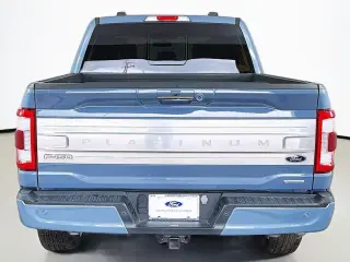 Ford F-150 2023 4x4 Platinum 4 puertas SuperCrew 5.5 pies. SB