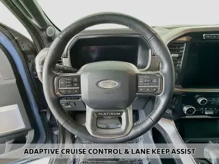Ford F-150 2023 4x4 Platinum 4 puertas SuperCrew 5.5 pies. SB