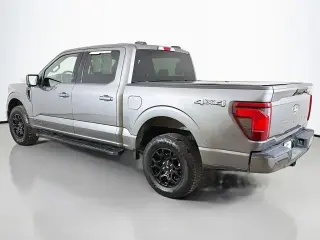 Ford F-150 2024 4x4 XLT 4 puertas SuperCrew 6.5 pies. SB