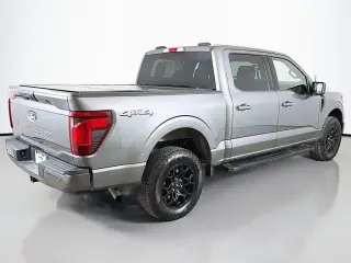Ford F-150 2024 4x4 XLT 4 puertas SuperCrew 6.5 pies. SB