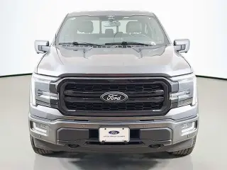 Ford F-150 2024 4x4 Lariat 4 puertas SuperCrew 5.5 pies. SB