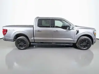 Ford F-150 2024 4x4 Lariat 4 puertas SuperCrew 5.5 pies. SB
