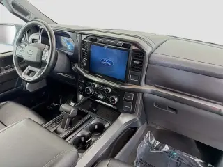Ford F-150 2024 4x4 Lariat 4 puertas SuperCrew 5.5 pies. SB
