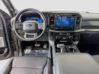 Ford F-150 2024 4x4 Lariat 4 puertas SuperCrew 5.5 pies. SB