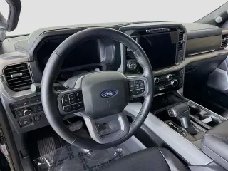 Ford F-150 2024 4x4 Lariat 4 puertas SuperCrew 5.5 pies. SB