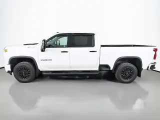Chevrolet Silverado 3500HD 2022 4x4 LTZ 4 puertas Crew Cab SB SRW