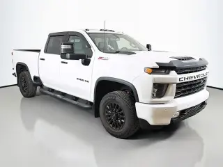 Chevrolet Silverado 3500HD 2022 4x4 LTZ 4 puertas Crew Cab SB SRW