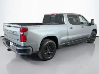 Chevrolet Silverado 1500 2024 4x4 RST 4 puertas Cabina Crew 5.8 pies. SB