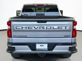 Chevrolet Silverado 1500 2024 4x4 RST 4 puertas Cabina Crew 5.8 pies. SB