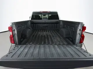 Chevrolet Silverado 1500 2024 4x4 RST 4 puertas Cabina Crew 5.8 pies. SB