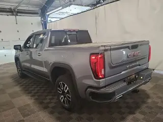 GMC Sierra 1500 2021 4x4 AT4 Cabina Crew de 4 puertas 5.8 pies SB