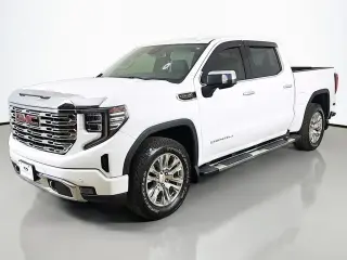 GMC Sierra 1500 2022 4x4 Denali 4 puertas Cabina Crew 5.8 pies. SB