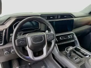 GMC Sierra 1500 2022 4x4 Denali 4 puertas Cabina Crew 5.8 pies. SB
