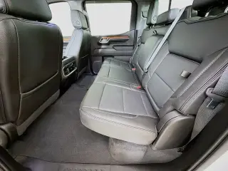 GMC Sierra 1500 2022 4x4 Denali 4 puertas Cabina Crew 5.8 pies. SB