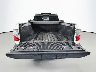 Nissan Titan 2018 4x4 PRO-4X 4 puertas Cabina Crew