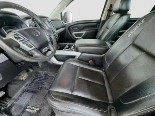 Nissan Titan 2018 4x4 PRO-4X 4 puertas Cabina Crew