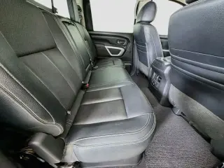 Nissan Titan 2018 4x4 PRO-4X 4 puertas Cabina Crew