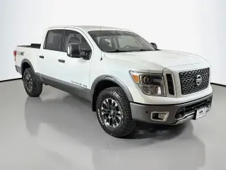 Nissan Titan 2018 4x4 PRO-4X 4 puertas Cabina Crew