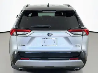 Toyota RAV4 Híbrido 2022 AWD XSE 4 puertas SUV