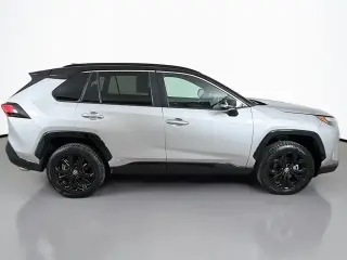 Toyota RAV4 Híbrido 2022 AWD XSE 4 puertas SUV