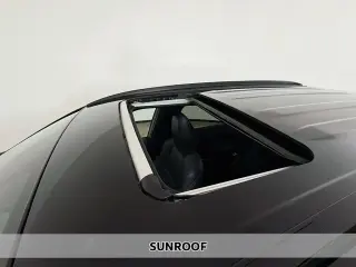 Toyota RAV4 Híbrido 2022 AWD XSE 4 puertas SUV