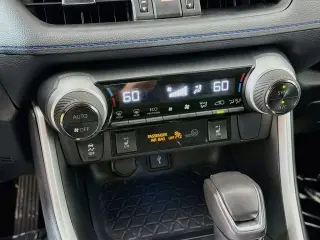 Toyota RAV4 Híbrido 2022 AWD XSE 4 puertas SUV
