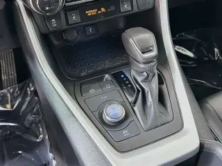 Toyota RAV4 Híbrido 2022 AWD XSE 4 puertas SUV