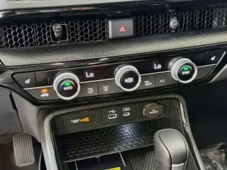 Honda CR-V Híbrido 2024 AWD Sport Touring 4 puertas SUV