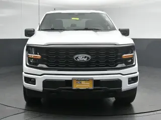Ford F-150 2025 4x4 STX 4 puertas SuperCrew 5.5 ft. Caja Corta
