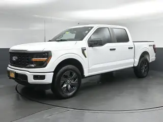 Ford F-150 2025 4x4 STX 4 puertas SuperCrew 5.5 ft. Caja Corta