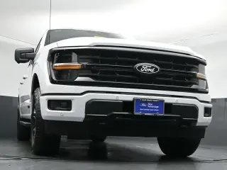 Ford F-150 2024 4x4 XLT 4 puertas SuperCrew 5.5 pies SB