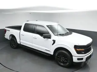 Ford F-150 2024 4x4 XLT 4 puertas SuperCrew 5.5 pies SB