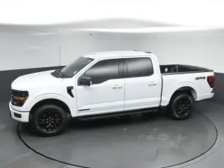 Ford F-150 2024 4x4 XLT 4 puertas SuperCrew 5.5 pies SB