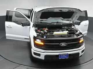 Ford F-150 2024 4x4 XLT 4 puertas SuperCrew 5.5 pies SB