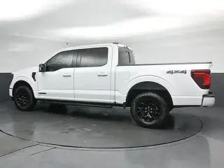 Ford F-150 2024 4x4 XLT 4 puertas SuperCrew 5.5 pies SB