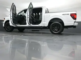 Ford F-150 2024 4x4 XLT 4 puertas SuperCrew 5.5 pies SB