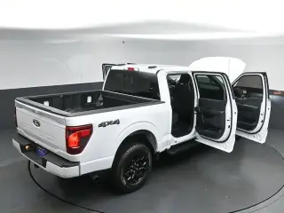 Ford F-150 2024 4x4 XLT 4 puertas SuperCrew 5.5 pies SB