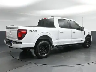 Ford F-150 2024 4x4 XLT 4 puertas SuperCrew 5.5 pies SB