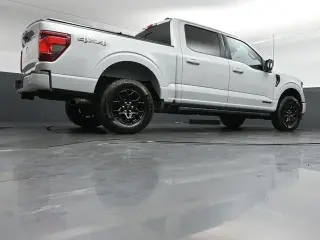 Ford F-150 2024 4x4 XLT 4 puertas SuperCrew 6.5 pies. SB