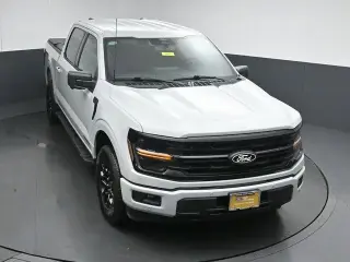 Ford F-150 2024 4x4 XLT 4 puertas SuperCrew 6.5 pies. SB