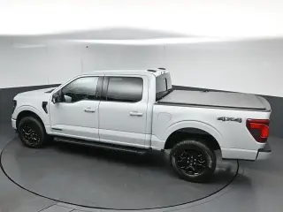 Ford F-150 2024 4x4 XLT 4 puertas SuperCrew 6.5 pies. SB
