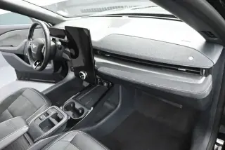 Ford Mustang Mach-E 2025 AWD GT 4 puertas SUV