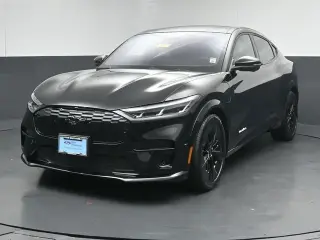 Ford Mustang Mach-E 2025 AWD GT 4 puertas SUV