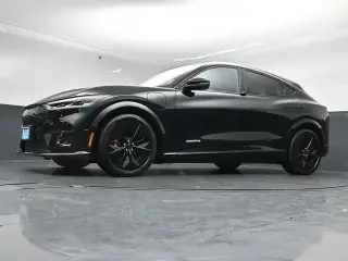 Ford Mustang Mach-E 2025 AWD GT 4 puertas SUV