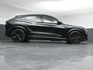 Ford Mustang Mach-E 2025 AWD GT 4 puertas SUV