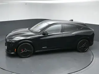 Ford Mustang Mach-E 2025 AWD GT 4 puertas SUV