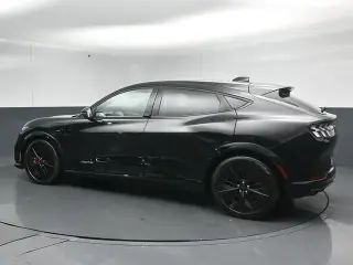 Ford Mustang Mach-E 2025 AWD GT 4 puertas SUV